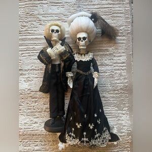 Victorian Gothic Skeleton Couple Figurines in Black and White Attire